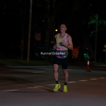 Runner Photo 1802106