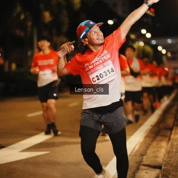 Runner Photo 1802179