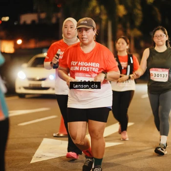 Runner Photo 1802421