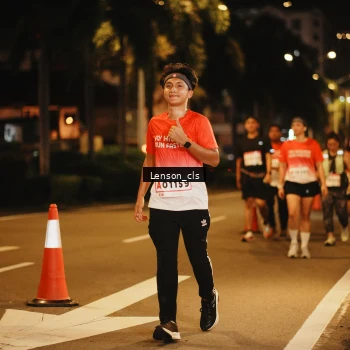 Runner Photo 1802589
