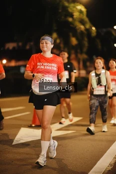 Runner Photo 1802605