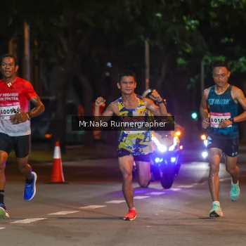 Runner Photo 1802673