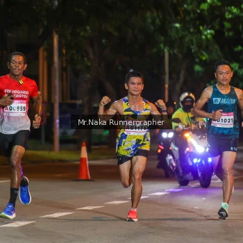 Runner Photo 1802701