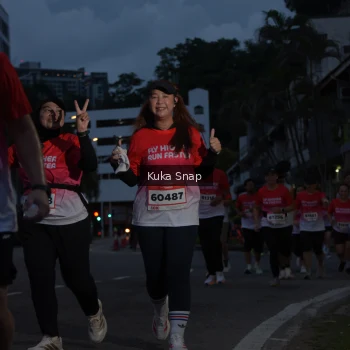 Runner Photo 1802716