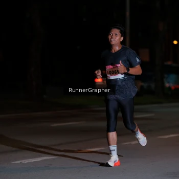 Runner Photo 1802725