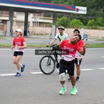 Runner Photo 1802818