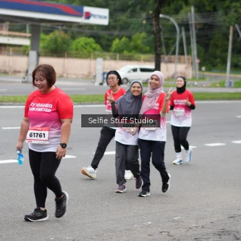 Runner Photo 1802920