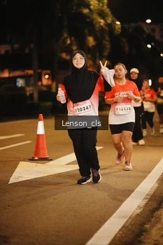 Runner Photo 1803093