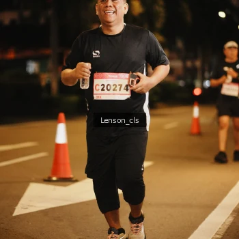 Runner Photo 1803279