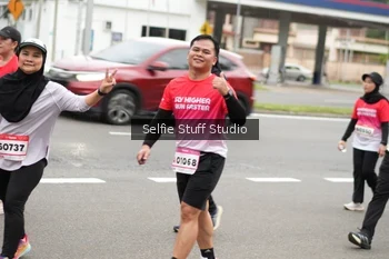 Runner Photo 1803316