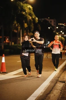 Runner Photo 1803370