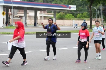 Runner Photo 1803495