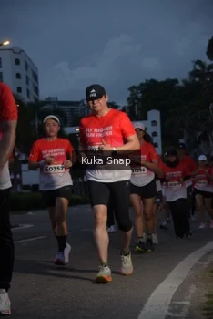 Runner Photo 1803523