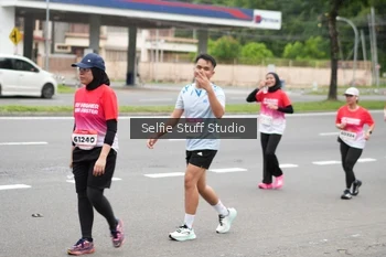 Runner Photo 1803563