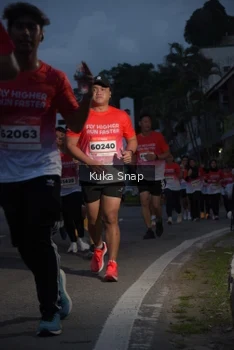 Runner Photo 1803577