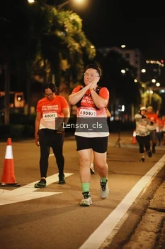 Runner Photo 1803596