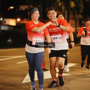Runner Photo 1803655