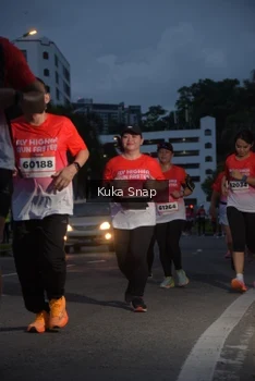 Runner Photo 1803660