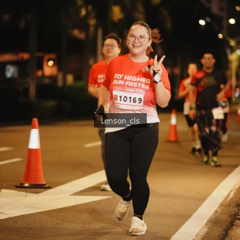 Runner Photo 1803695