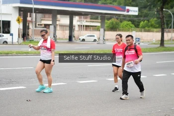 Runner Photo 1803880