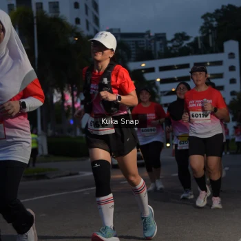 Runner Photo 1803975
