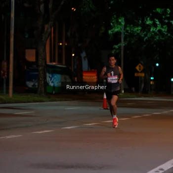 Runner Photo 1804186