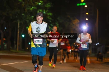 Runner Photo 1804209