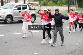 Runner Photo 1804230