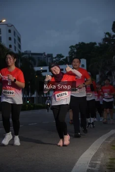 Runner Photo 1804254