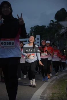 Runner Photo 1804562