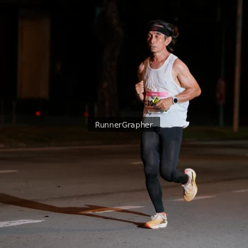 Runner Photo 1804624