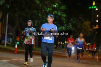 Runner Photo 1804690