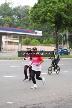 Runner Photo 1804705