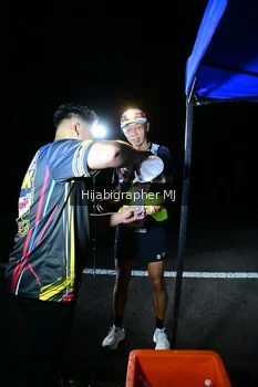Runner Photo 1804761