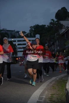 Runner Photo 1804769