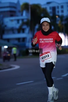 Runner Photo 1804922