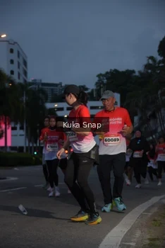 Runner Photo 1804999