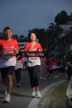 Runner Photo 1805063