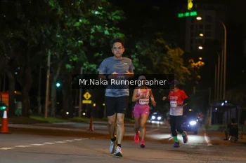 Runner Photo 1805075