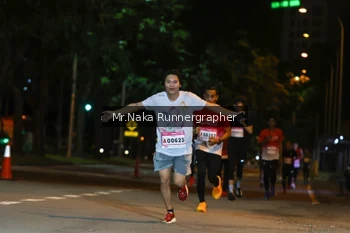 Runner Photo 1805565
