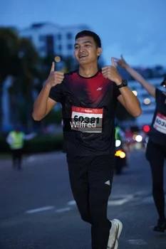 Runner Photo 1805638