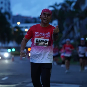 Runner Photo 1805801