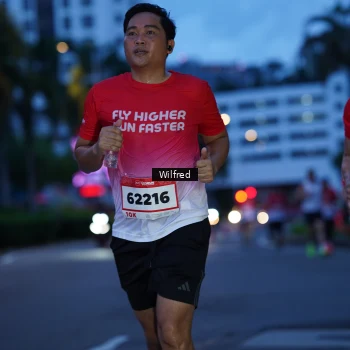 Runner Photo 1805941