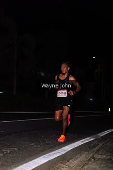 Runner Photo 1806158