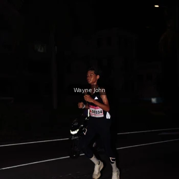 Runner Photo 1806175