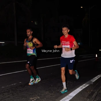 Runner Photo 1806307