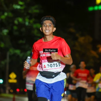 Runner Photo 1806350