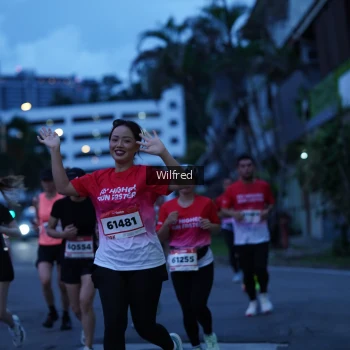 Runner Photo 1806371