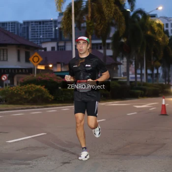 Runner Photo 1807023