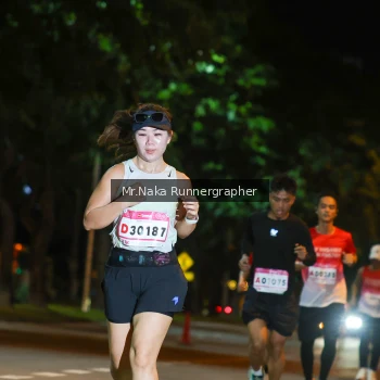 Runner Photo 1807100
